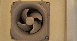 お掃除後の換気扇