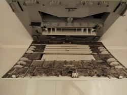 換気扇カバーの汚れ